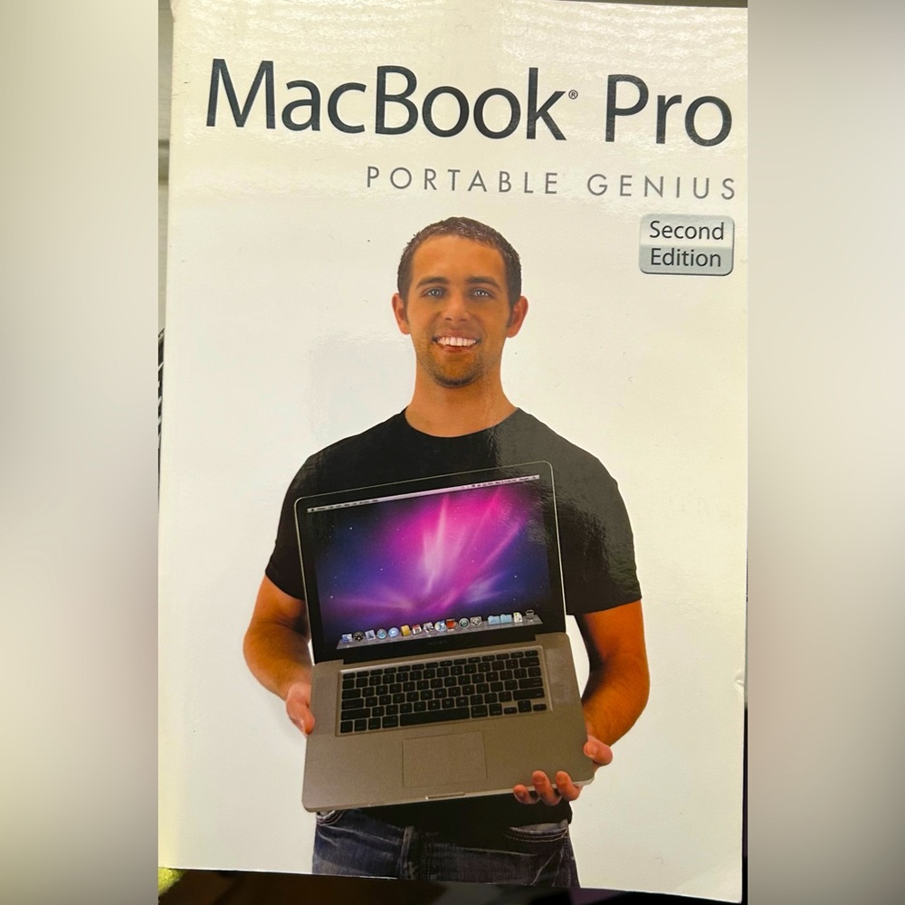 Macbook Pro Book Portable Edition Paperback 2nd Edition 2009 fun read!